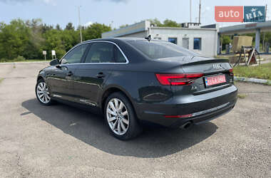 Седан Audi A4 2017 в 