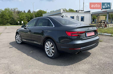 Седан Audi A4 2017 в 