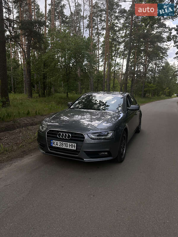 Седан Audi A4 2014 в Києві фото 2 Седан Audi A4 2014 в Києві
