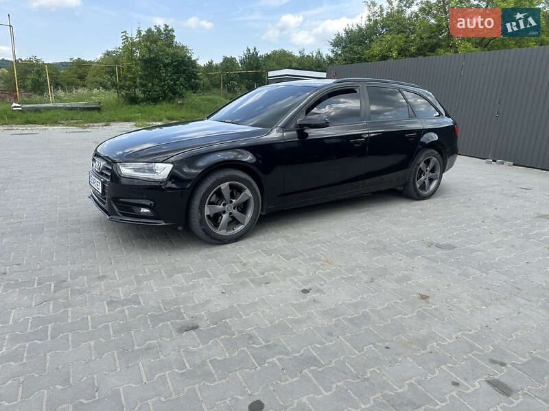 Універсал Audi A4 2013 в Хотині