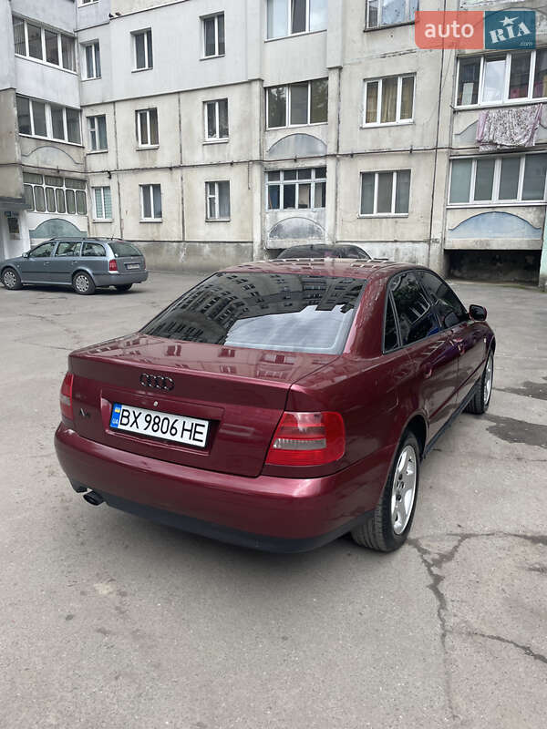 Седан Audi A4 1999 в Хмельницком