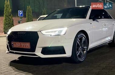 Седан Audi A4 2016 в Львове