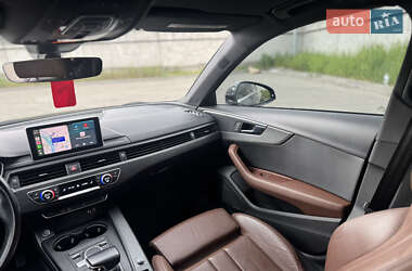 Седан Audi A4 2016 в 
