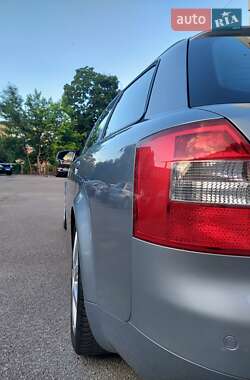 Универсал Audi A4 2003 в 