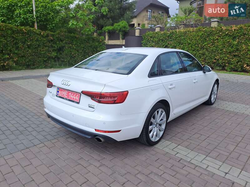 Седан Audi A4 2016 в Луцке