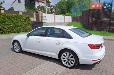 Седан Audi A4 2016 в 