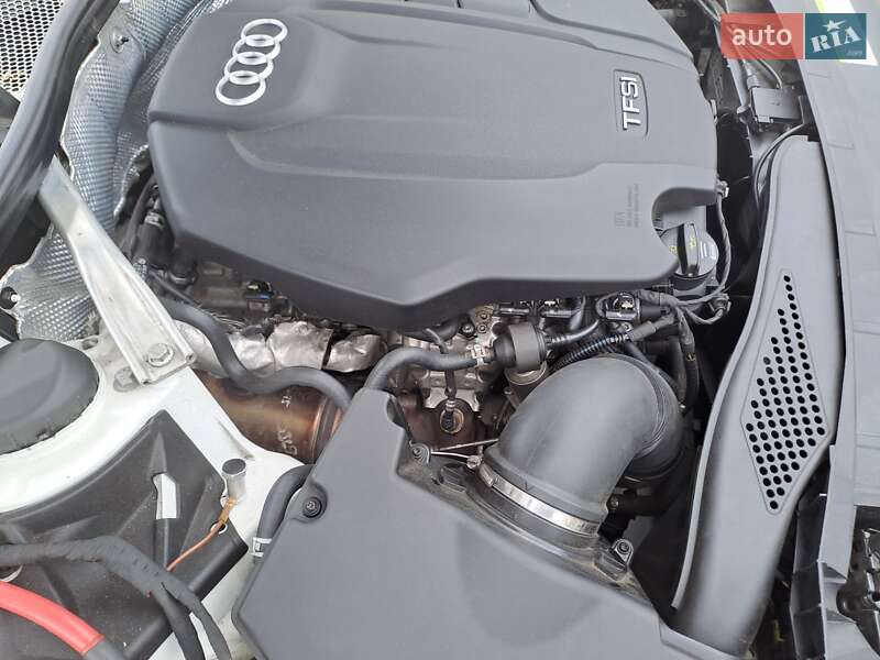 Седан Audi A4 2016 в Луцке