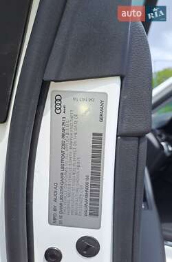 Седан Audi A4 2016 в 