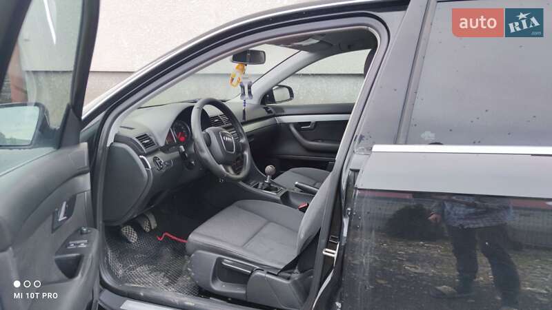 Седан Audi A4 2006 в Виноградове