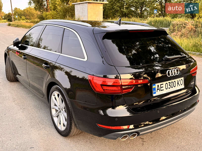 Универсал Audi A4 2016 в Днепре