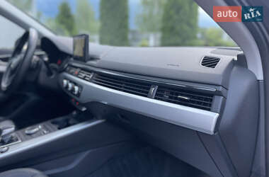 Седан Audi A4 2016 в 