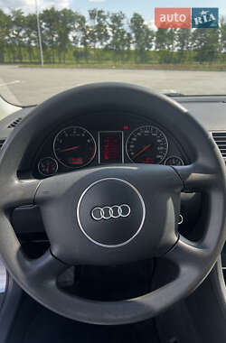 Универсал Audi A4 2004 в 