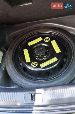 Седан Audi A4 2012 в 