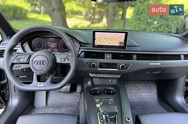 Седан Audi A4 2017 в 