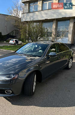 Седан Audi A4 2010 в 