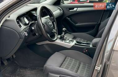 Универсал Audi A4 2013 в 