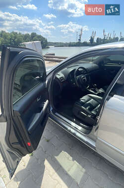 Седан Audi A4 2005 в 