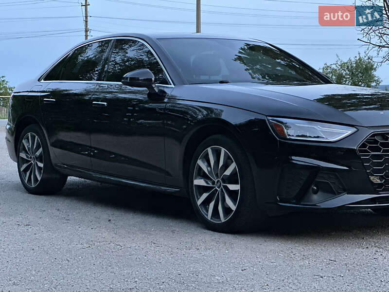 Седан Audi A4 2020 в Харькове