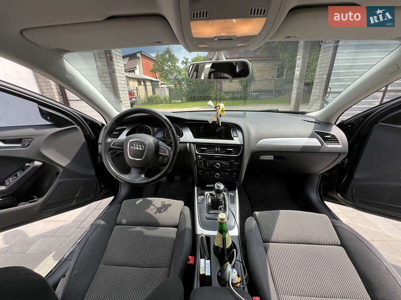 Седан Audi A4 2008 в Киеве