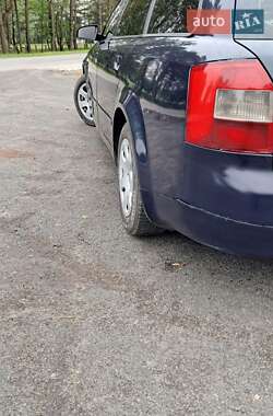 Универсал Audi A4 2003 в 