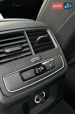 Седан Audi A4 2019 в 