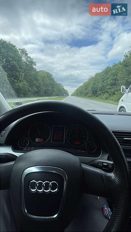 Седан Audi A4 2005 в Ильинцах