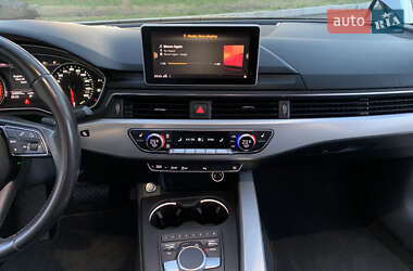 Седан Audi A4 2015 в 