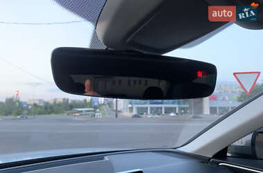 Седан Audi A4 2015 в 