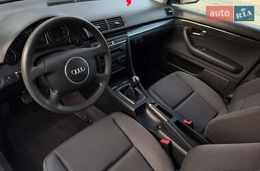 Универсал Audi A4 2004 в 