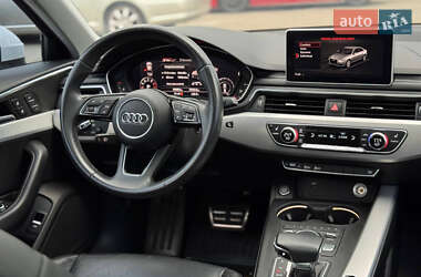 Седан Audi A4 2018 в 