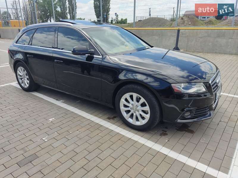 Універсал Audi A4 2009 в Первомайську