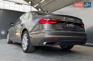 Седан Audi A4 2021 в 