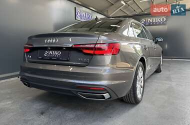 Седан Audi A4 2021 в 