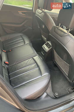 Седан Audi A4 2016 в 