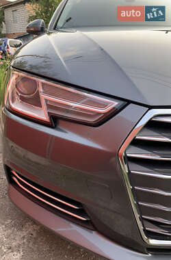 Седан Audi A4 2016 в 