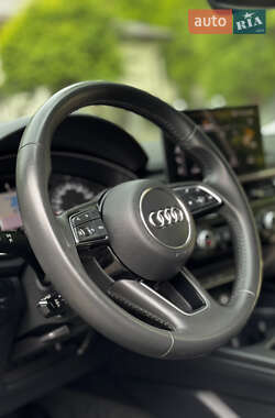 Универсал Audi A4 2020 в 