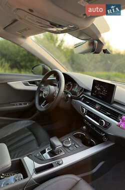 Седан Audi A4 2017 в 
