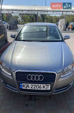 Седан Audi A4 2006 в Олександрії