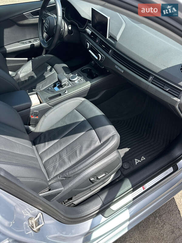 Седан Audi A4 2018 в Лубнах