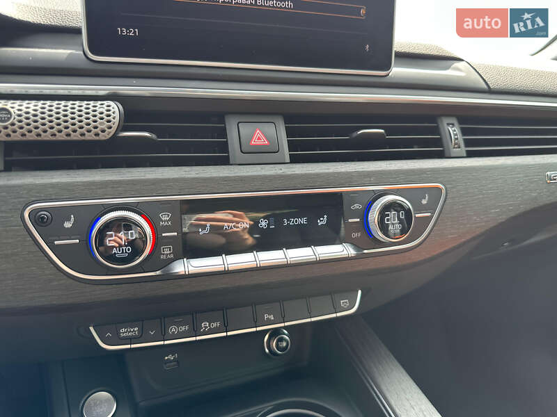 Седан Audi A4 2018 в Лубнах