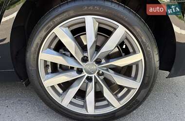 Седан Audi A4 2016 в 