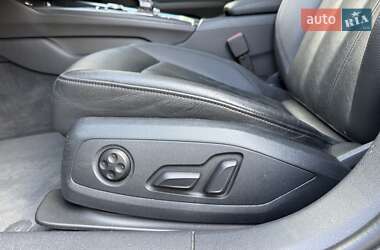 Седан Audi A4 2016 в 