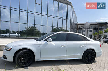 Седан Audi A4 2014 в 