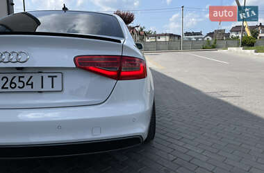 Седан Audi A4 2014 в 