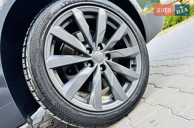 Седан Audi A4 2016 в 