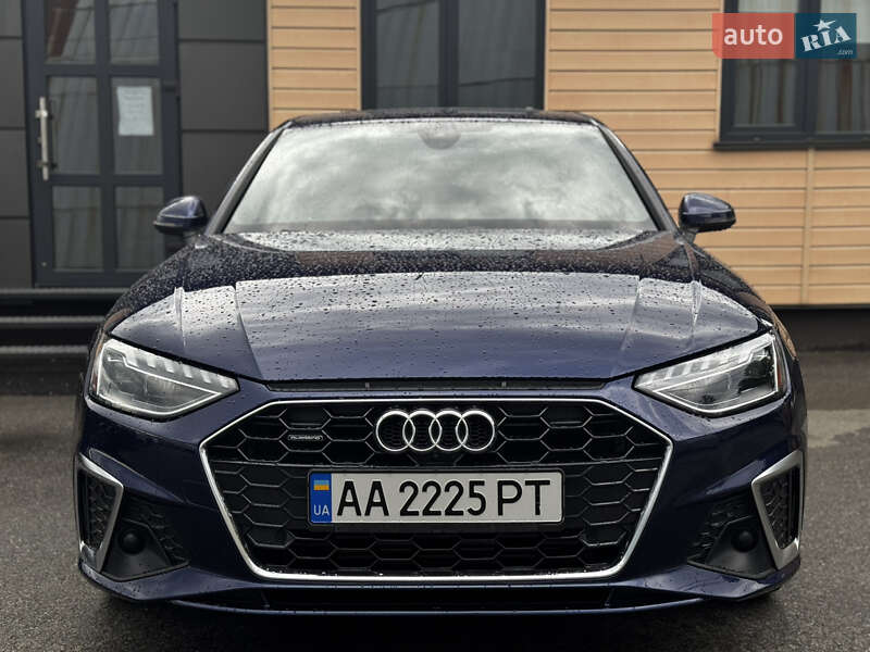 Седан Audi A4 2021 в Києві