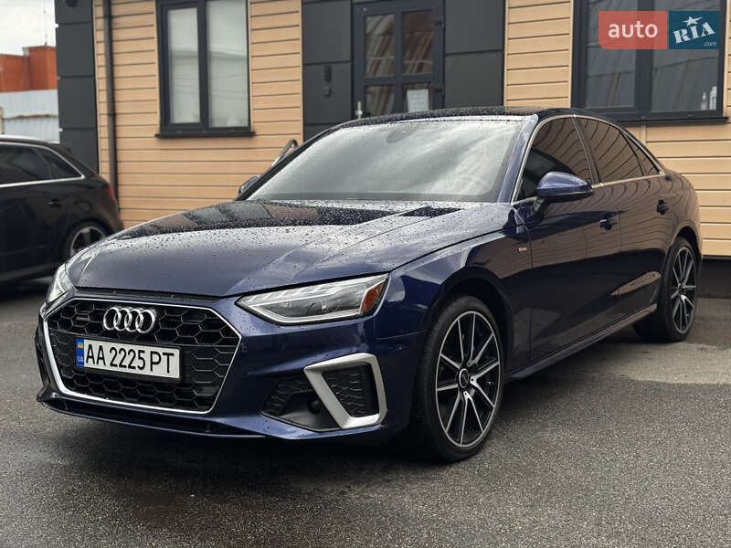 Седан Audi A4 2021 в Києві