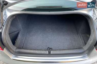 Седан Audi A4 2005 в 