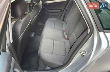 Седан Audi A4 2005 в 