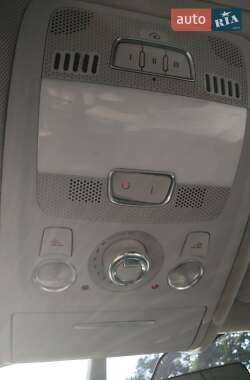 Седан Audi A4 2013 в 